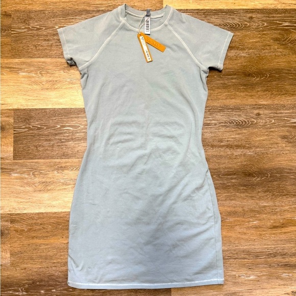 SKIMS new vintage raglan mini dress - Picture 2 of 6